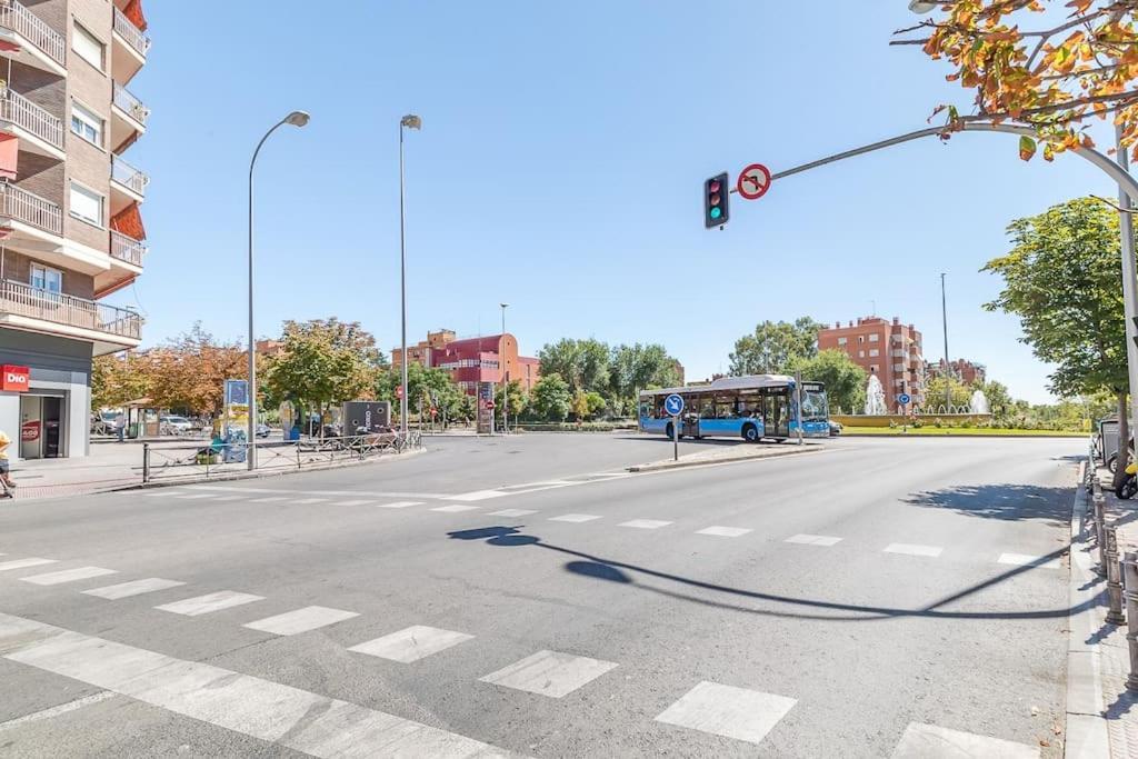 Estudio Acogedor En Zona Norte Madrid Eksteriør billede